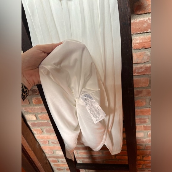 ONLY white off the shoulder shirt dress women’s US size 7 light and airy boho - Picture 5 of 8